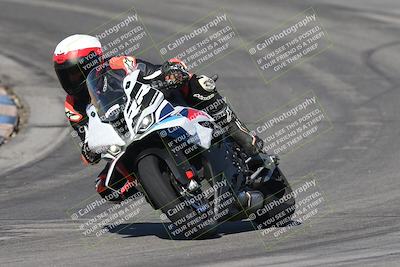 media/Nov-16-2025-Race Pace (Sun) [[8c5fa54630]]/Verified Riders/1-Turns 9 and 10 (925am)/